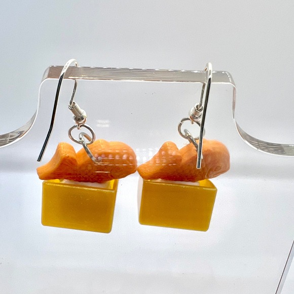Taiyaki Bowl Earrings - Japanese Earrings - Anime Earrings - Foodie Earrings - Picture 4 of 9